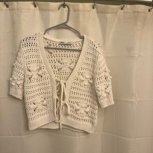 Zara knit sweater - size small - only worn once
